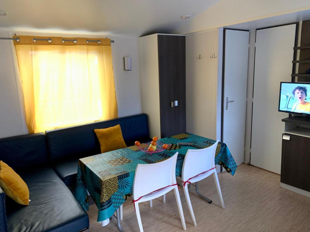 Mobil Home 6 Personnes Saint-Cheron Ngoại thất bức ảnh